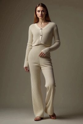 Костюм женский с брюками 839024