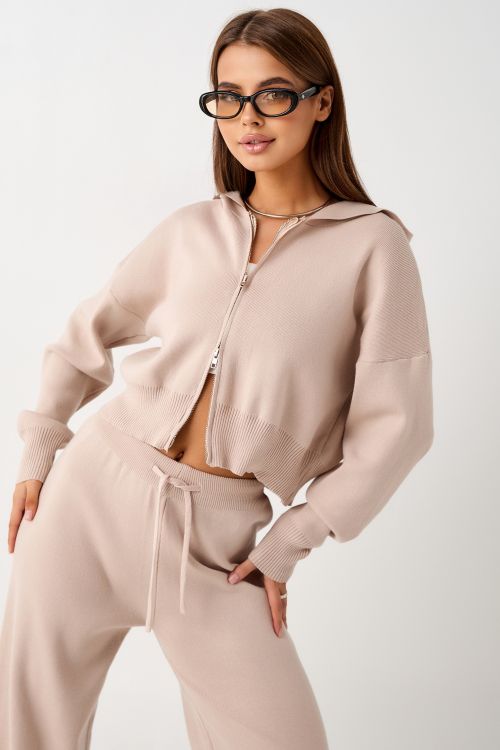 Костюм женский с брюками 813485