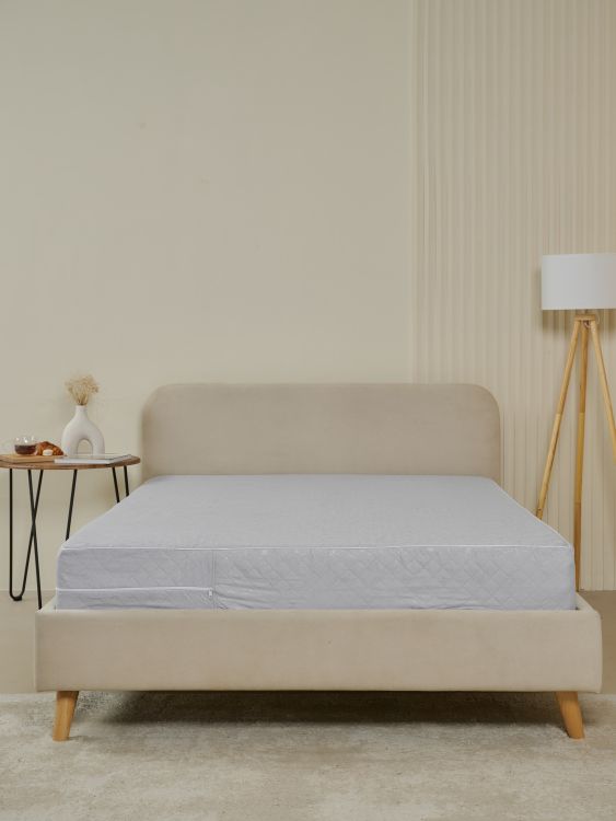 Чехол на матрац стеганный - Светло-серый