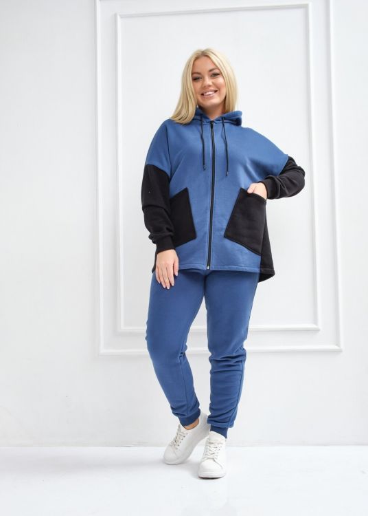 Костюм спортивный Дама 3