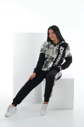 Костюм женский "Стихия" зеленый