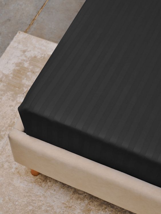 Простыня Микрофибра Страйп на резинке - Серый